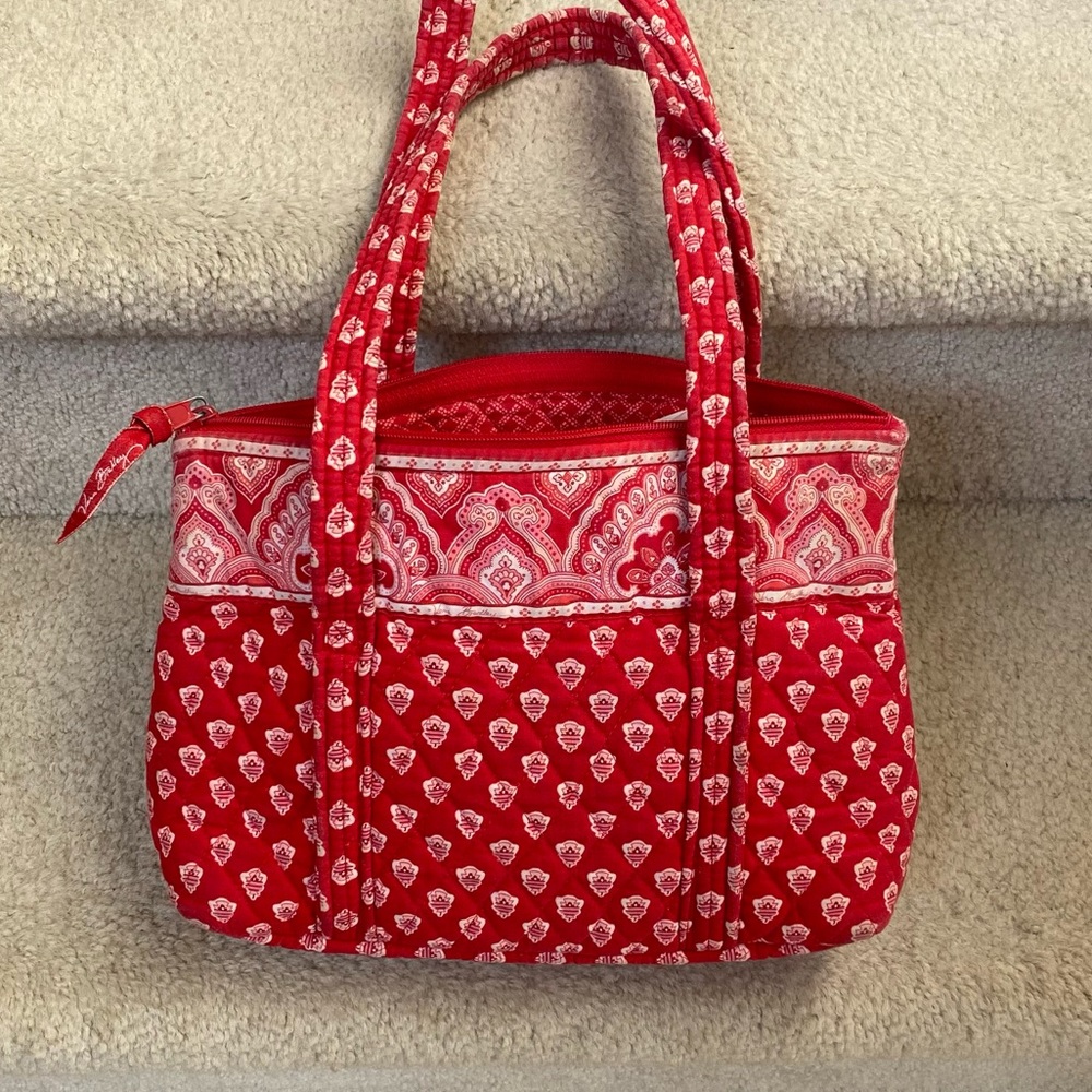 VERA BRADLEY BAG / VERA BRADLEY QUILTED DOUBLE HANDLE SHOULDER BAG / RED / USED